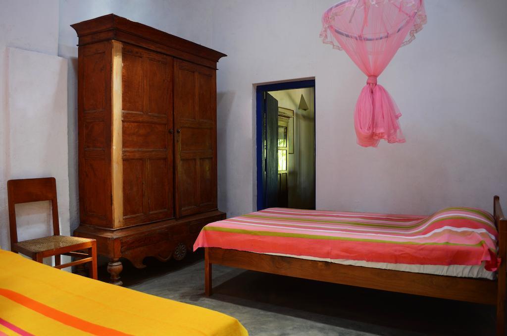 15Lmd Villa In Front Of The Lagoon Batticaloa Room photo