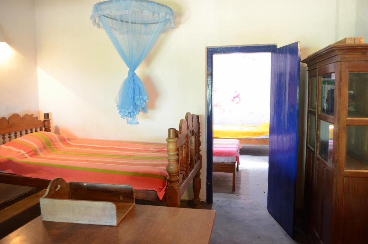 15Lmd Villa In Front Of The Lagoon Batticaloa Exterior photo